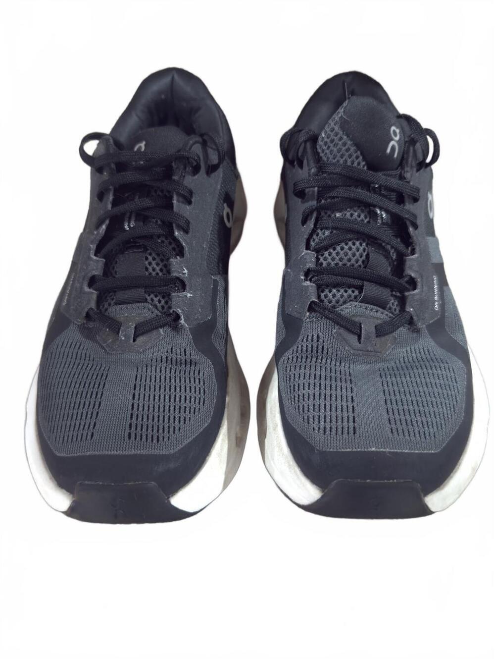 On Women's Running Shoes Cloudswift Black Size 8.5